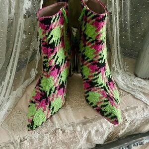 Betsey Johnson boots